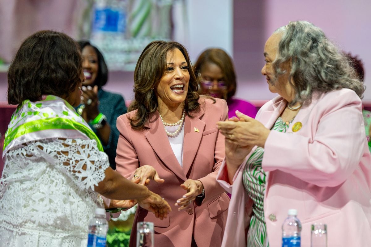 Discover the Special Meaning Behind Kamala Harris’ Pearls