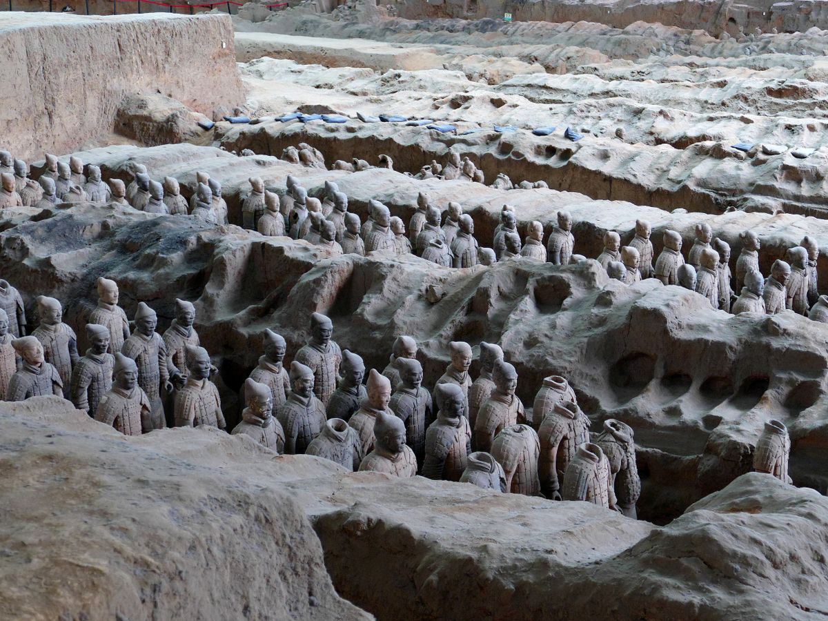 Archaeologists Discover Rare Clay Commander Among Thousands of Life-Size Terra-Cotta Soldiers in China